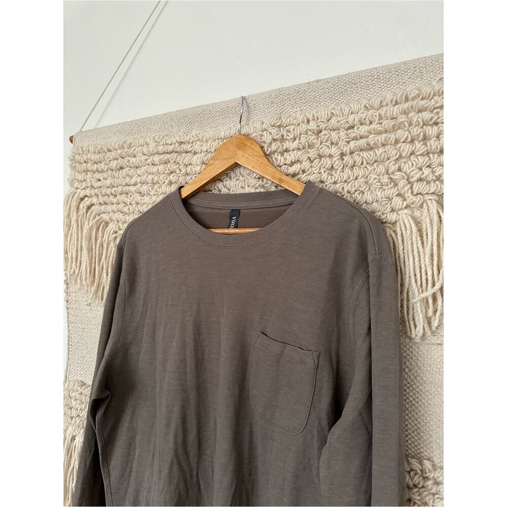 Vuori Jeffrey Pullover NWT - Picture 2 of 7